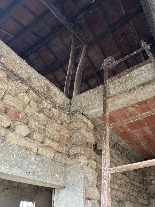 E' LEI !!! LA CASA GIUSTA PER TE !!! SE VUOI RISTRUTTUARE UNA BELLA CASA SINGOLA DI CAMPAGNA CON ...