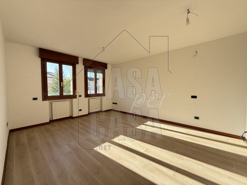 RIF. A02 - Nella zona più bella di Abano proponiamo appartamento al primo piano  composto da sogg...