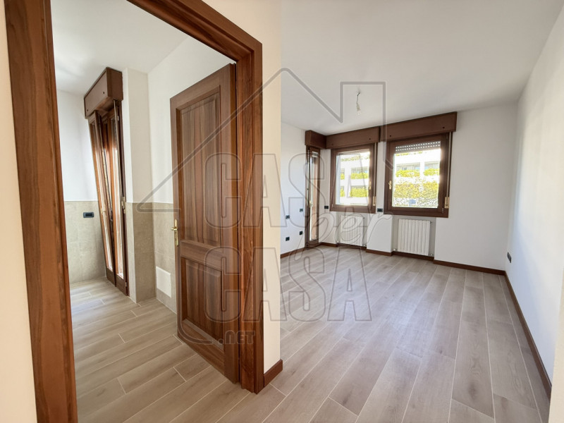 RIF. A02 - Nella zona più bella di Abano proponiamo appartamento al primo piano  composto da sogg...