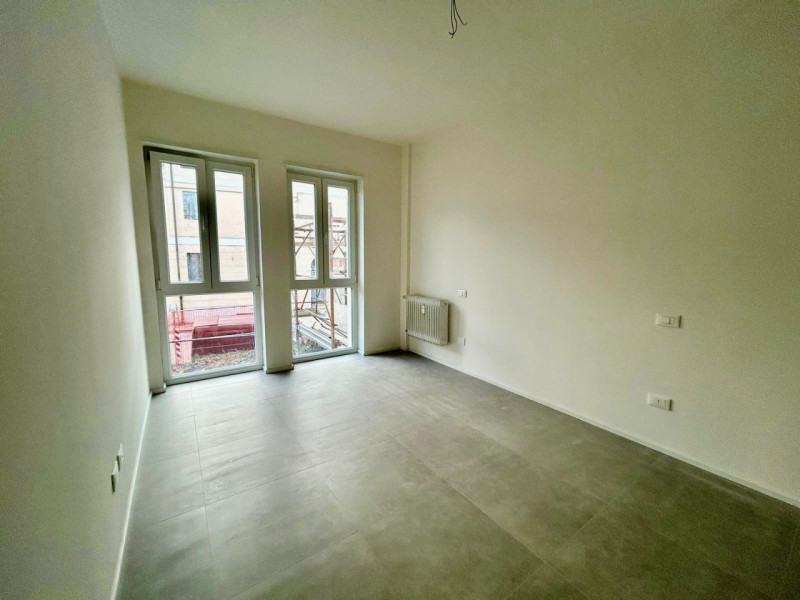 Tra viale Margherita e corso Padova, in zona interna lontana dal traffico, proponiamo la vendita ...