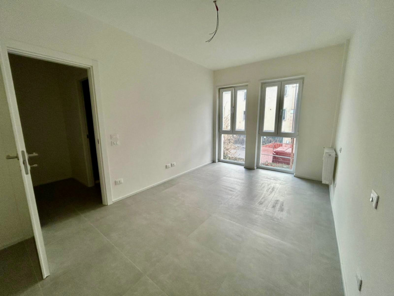 Tra viale Margherita e corso Padova, in zona interna lontana dal traffico, proponiamo la vendita ...