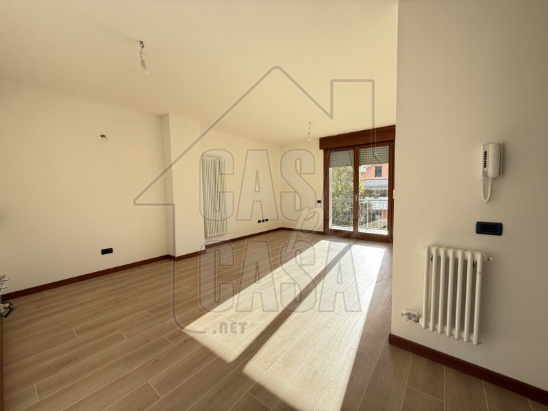 Rif. A03-Nella zona più bella di Abano proponiamo appartamento al primo piano composto da soggior...