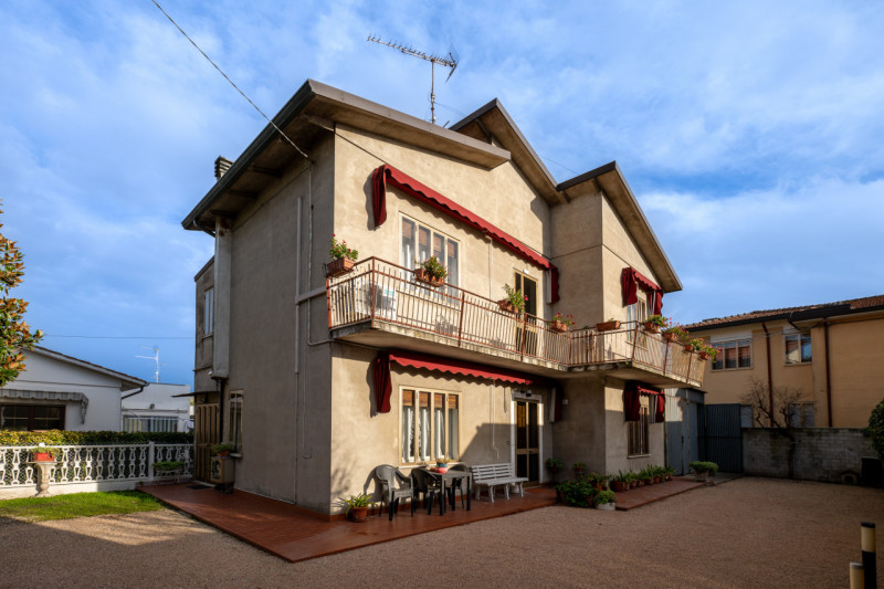 Ecco i fattori chiave che accendono l'attenzione su questa news esclusiva in vendita.

In primis,...