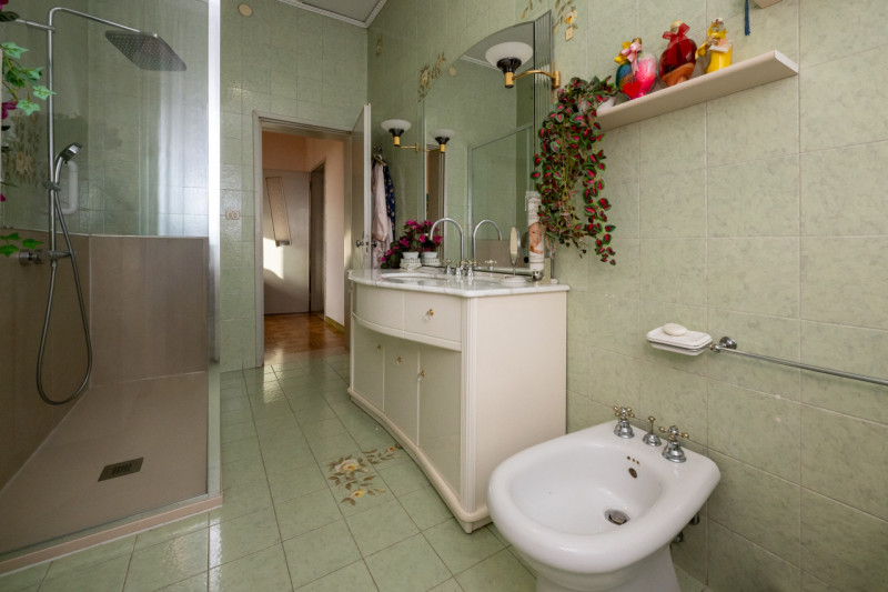 Ecco i fattori chiave che accendono l'attenzione su questa news esclusiva in vendita.

In primis,...