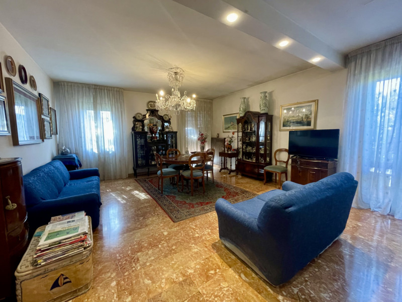 San Paolo – In posizione comoda alle principali attività di via Facciolati e alla futura linea de...