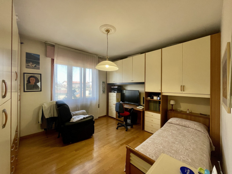 San Paolo – In posizione comoda alle principali attività di via Facciolati e alla futura linea de...