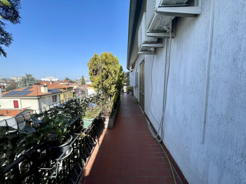 San Paolo – In posizione comoda alle principali attività di via Facciolati e alla futura linea de...