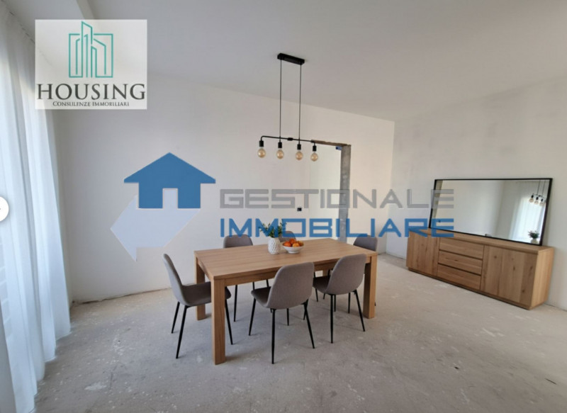 Proponiamo attico in un condominio ristrutturato a nuovo. 
Ad Abano Terme, zona Sacro Cuore, l'un...