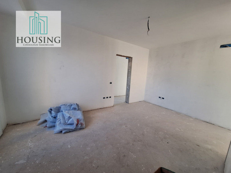 Proponiamo attico in un condominio ristrutturato a nuovo. 
Ad Abano Terme, zona Sacro Cuore, l'un...