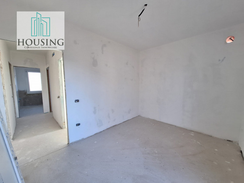 Proponiamo attico in un condominio ristrutturato a nuovo. 
Ad Abano Terme, zona Sacro Cuore, l'un...