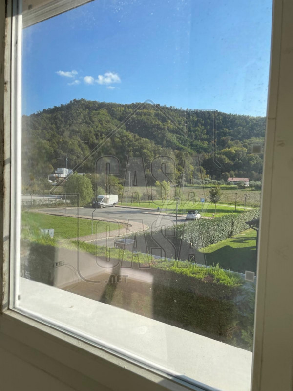 Rif. MB04 - A Montegrotto in zona residenziale affacciata sui colli, proponiamo una bellissima bi...