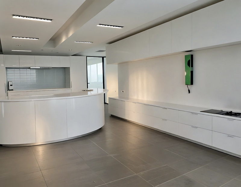 (Per INFO 3316190143) A Vedelago, in zona centrale, proponiamo in affitto ufficio di circa 80 mq,...