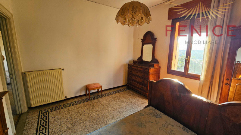 Questa meravigliosa villa in vendita a Cornuda si trova in uno stato attuale libero al rogito, il...