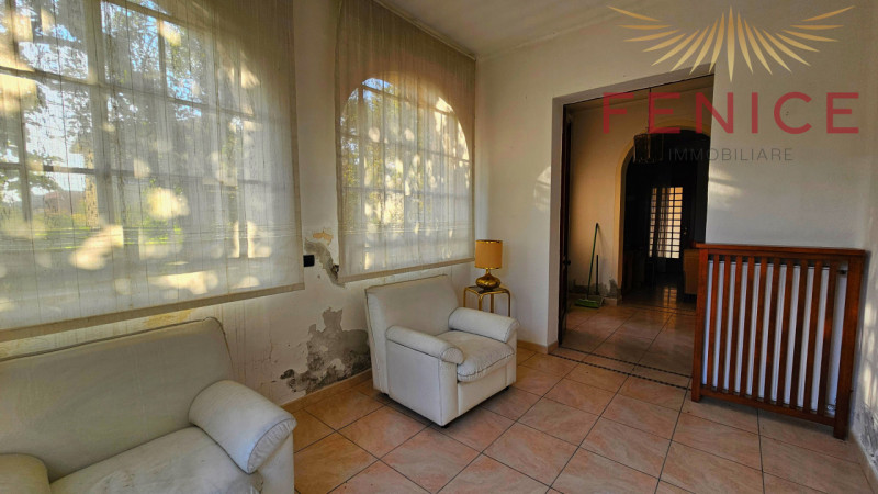 Questa meravigliosa villa in vendita a Cornuda si trova in uno stato attuale libero al rogito, il...