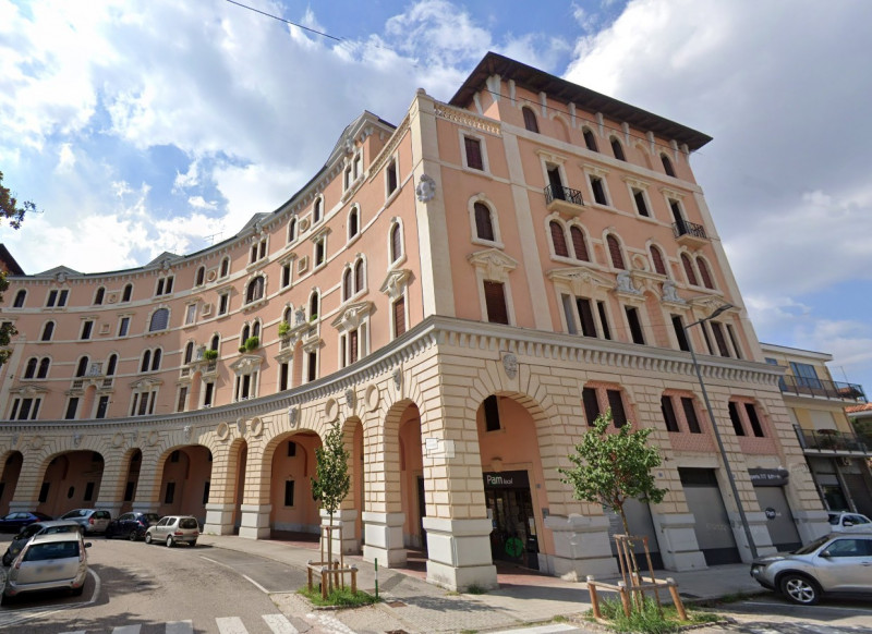 PADOVA CENTRO CITTA' GIARDINO VENDITA APPARTAMENTO 

Nel cuore di una delle zone più esclusive e ...