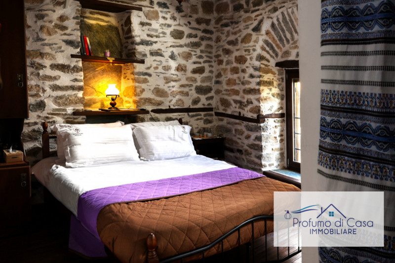 NOTIO PILIO - GRECIA (EL) - A circa 15 minuti dal mare e immerso in un contesto verdeggiante e tr...