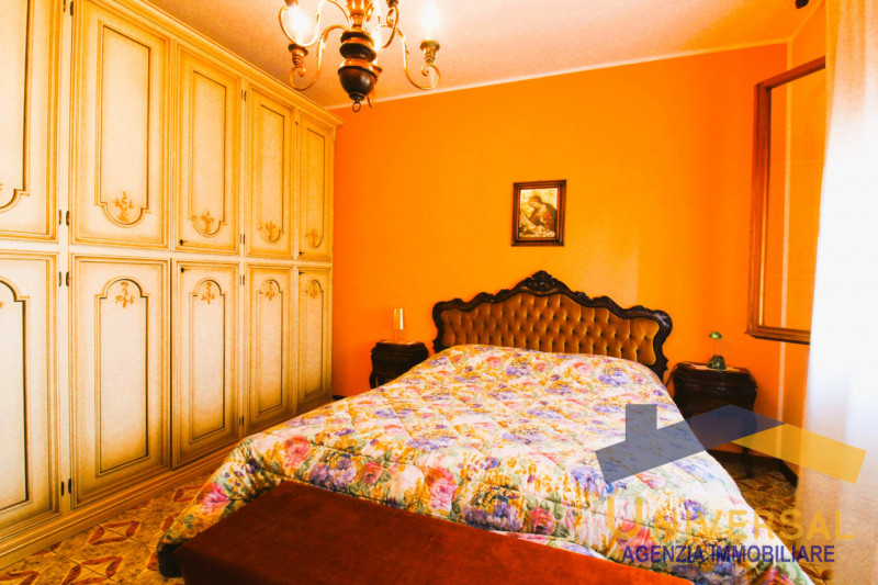 ARSEGO – In posizione tranquilla a pochi minuti dal centro del paese e da tutti i servizi quali n...