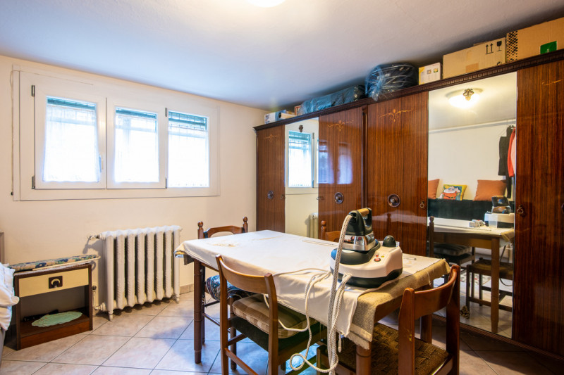 NUDA PROPRIETÀ – ABANO TERME, GIARRE 
Proponiamo in vendita la nuda proprietà di un’elegante abit...