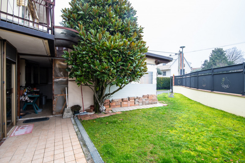 NUDA PROPRIETÀ – ABANO TERME, GIARRE 
Proponiamo in vendita la nuda proprietà di un’elegante abit...