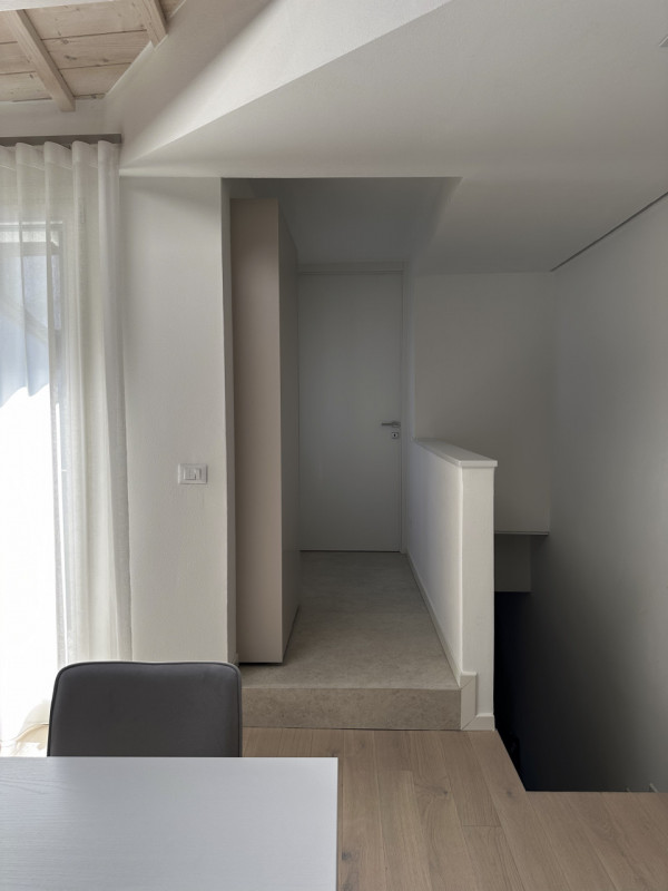 In uno dei quartieri più affascinanti di Vicenza, precisamente in Contrà Manin e a pochi passi da...