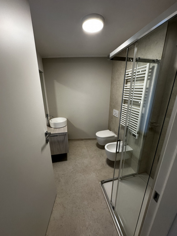 In uno dei quartieri più affascinanti di Vicenza, precisamente in Contrà Manin e a pochi passi da...