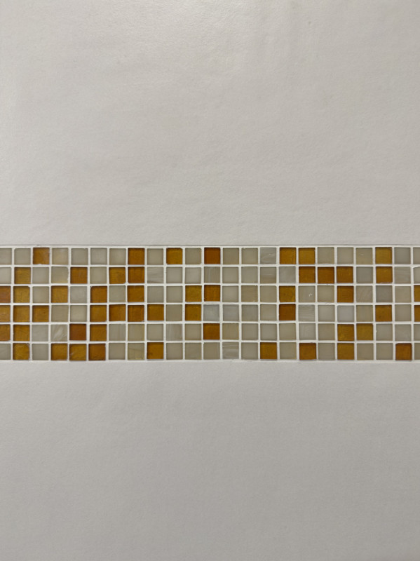 CASELLE DI SELVAZZANO: Proponiamo in vendita una trifamiliare di testa, sviluppata su più livelli...