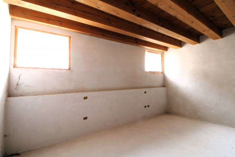 MONSELICE: inserito nel prestigioso contesto della Villa Paradisi Capodivacca, la dimora più anti...