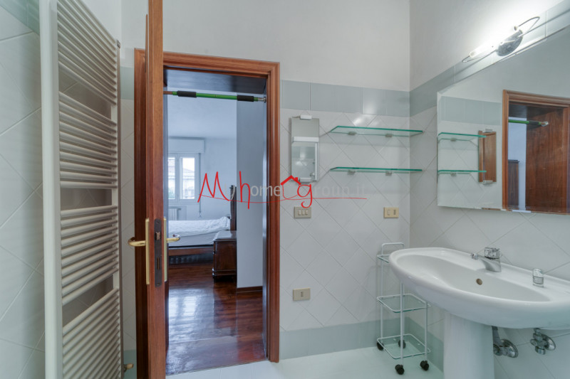 PADOVA ZONA MADONNA PELLEGRINA - Proponiamo in vendita, a meno di trecento metri dal bar Pier88, ...