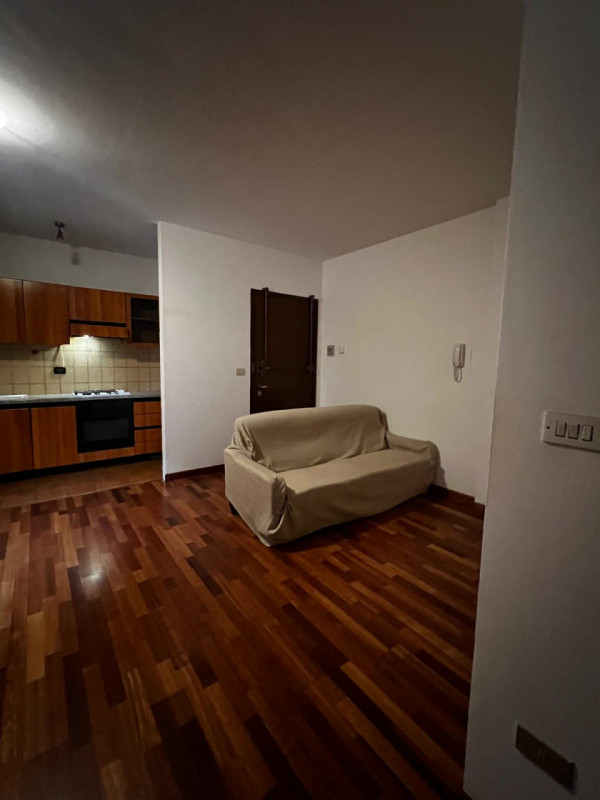 MONOLOCALE SITUATO NEL CUORE DI VICENZA A POCHI PASSI DALLE MURA STORICHE - Rif. 8221
Nella tranq...