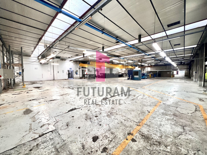 CREAZZO – RIF. 568FUTURAM -PER INFO 0444/310220

Alle porte della Z.A.I. di Creazzo si vende capa...