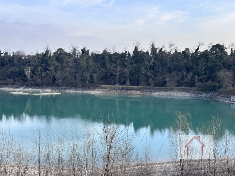 Luxor Agenzia Immobiliare propone in esclusiva una straordinaria opportunità d’investimento nel c...