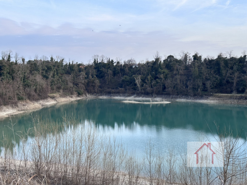 Luxor Agenzia Immobiliare propone in esclusiva una straordinaria opportunità d’investimento nel c...