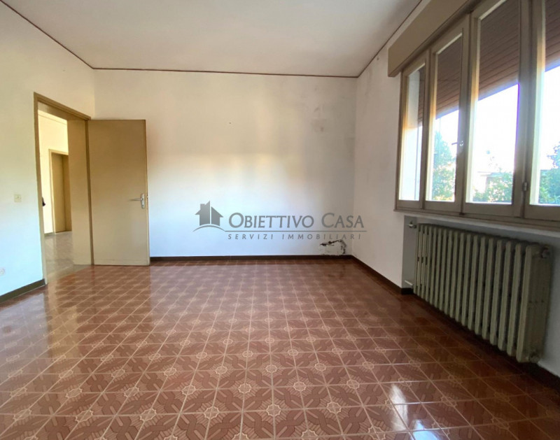 Rif. BOV189 - Proponiamo in vendita una casa singola a Bovolenta, divisa orizzontalmente in 2 uni...