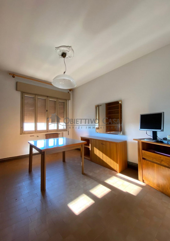 Rif. BOV189 - Proponiamo in vendita una casa singola a Bovolenta, divisa orizzontalmente in 2 uni...