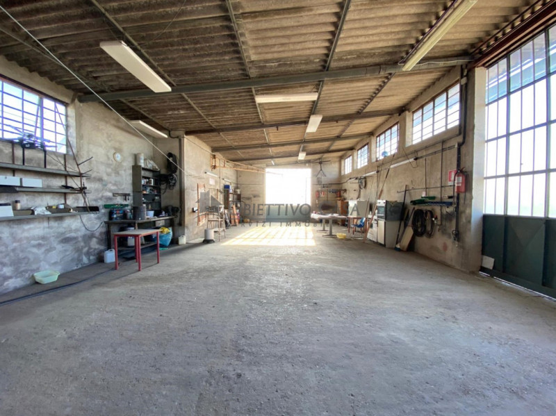 Rif. BOV189 - Proponiamo in vendita una casa singola a Bovolenta, divisa orizzontalmente in 2 uni...