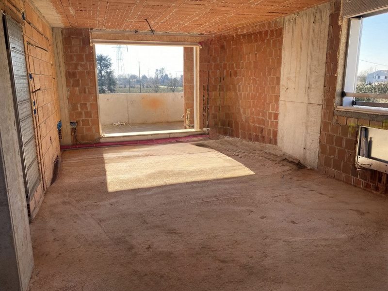 (Per INFO 3316190143) A Scorzè, in frazione Gardigiano, proponiamo in vendita un appartamento dal...