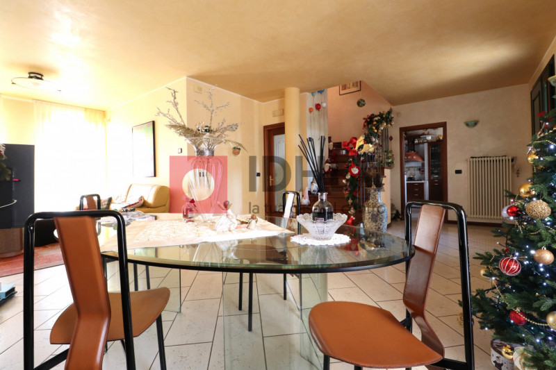 "RIFERIMENTO FPP1"

PONTE DIPIAVE 
In centro a Ponte di Piave, su zona residenziale recente e sig...