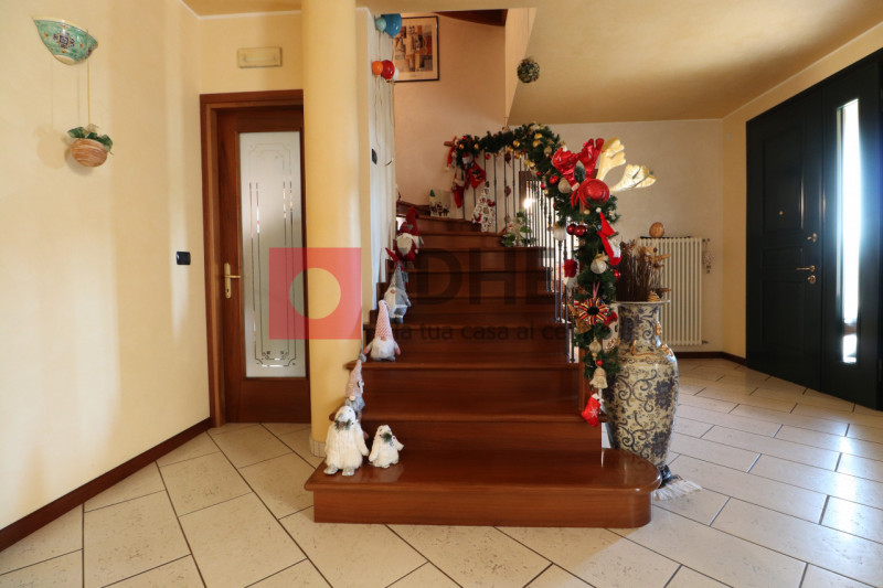 "RIFERIMENTO FPP1"

PONTE DIPIAVE 
In centro a Ponte di Piave, su zona residenziale recente e sig...