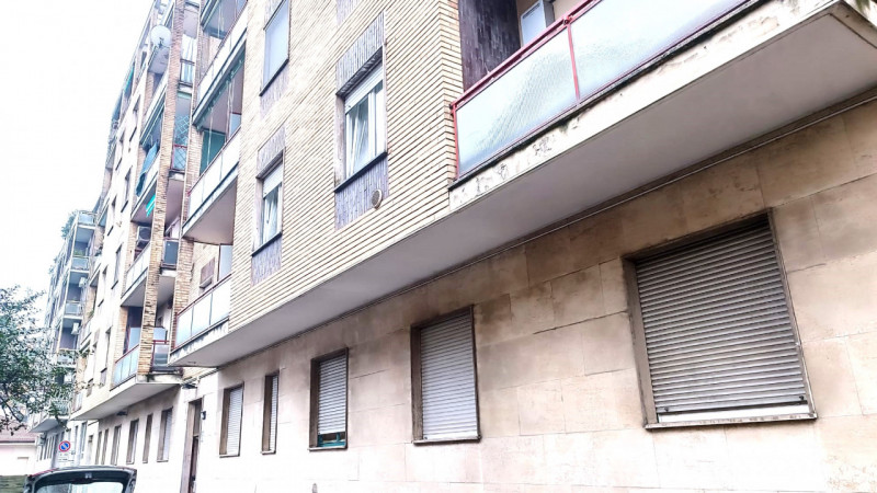 Milano Vendita Appartamento trilocale