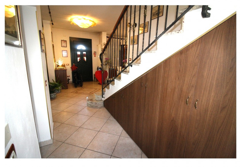 Ponterotto - Via Monta 

Scoprite questa splendida casa singola terratetto situata nel tranquillo...