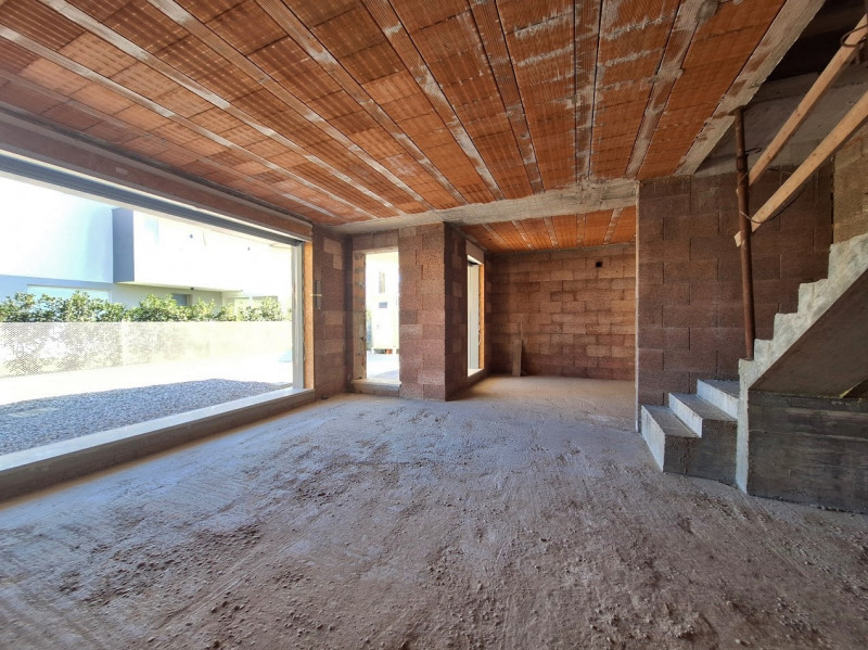 PORZIONE DI VILLETTA BIFAMILIARE AL GREZZO IN VENDITA A PIAZZOLA SUL BRENTA - Rif. 8223
Scopri la...