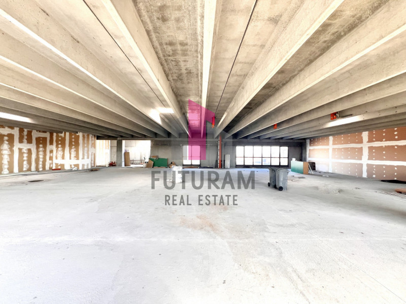 BOLZANO VICENTINO – RIF. 569FUTURAM - PER INFO 0444/310220

In zona comoda al casello autostradal...