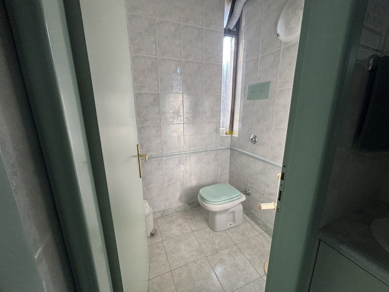 Ufficio al Piano Terra con Ingresso Indipendente – Un'Occasione Imperdibile a Mestrino Centro!

N...