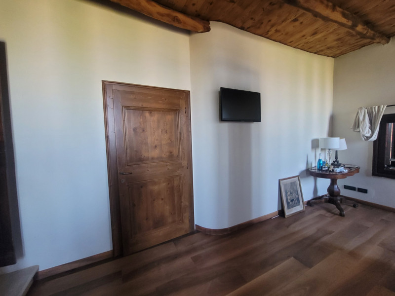 FOR RENT IN VICENZA  Prestigiosa Dependance in Affitto a 15 minuti dalla Caserma Ederle
In una de...