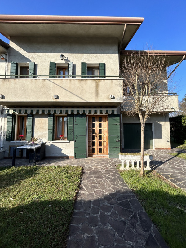 Mirano Vendita Casa a schiera porzione di testa