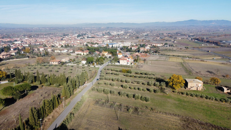 Rustici e casali in Vendita a Torrita Di Siena