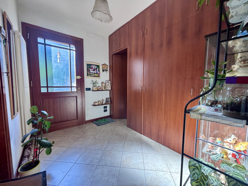 Scopri questo investimento, immobile affittato.
Appartamento in bifamiliare situato nel cuore del...