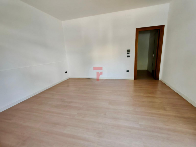 Scopri questo investimento, immobile affittato.
Appartamento in bifamiliare situato nel cuore del...