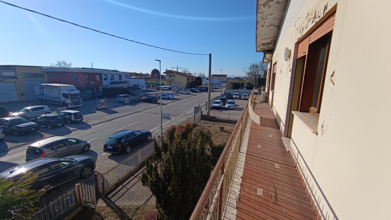 Piazzola sul Brenta: in pieno centro, comodissimo a tutti i servizi, lotto edificabile residenzia...