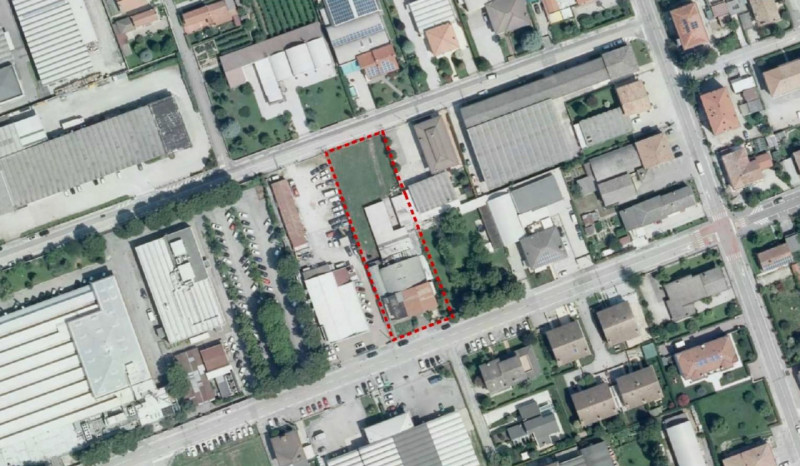 Piazzola sul Brenta: in pieno centro, comodissimo a tutti i servizi, lotto edificabile residenzia...